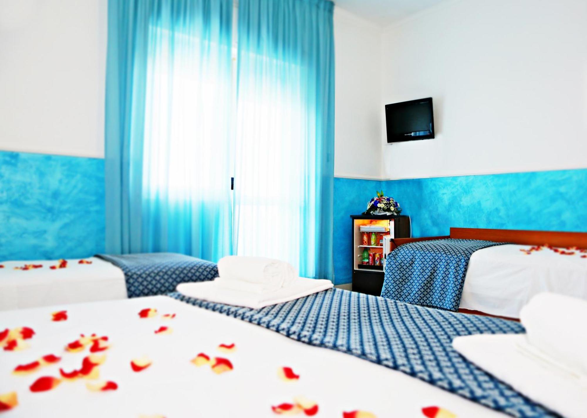 Hotel Blu Eden Прая а Маре Екстериор снимка