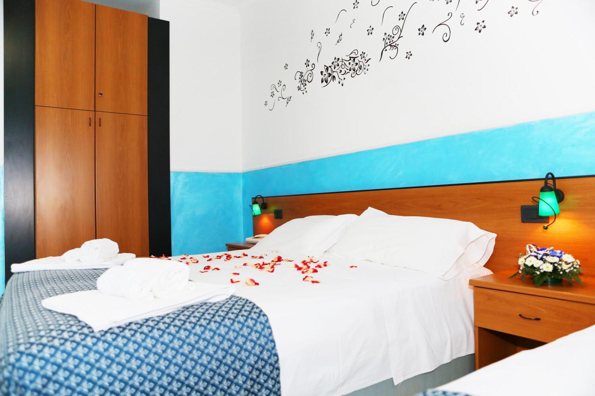 Hotel Blu Eden Прая а Маре Екстериор снимка